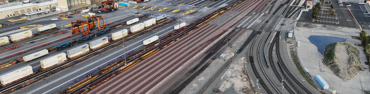 rail-tall-content